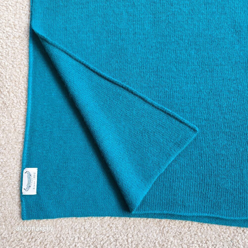 NWOT Portolano Cashmere Knit Teal Blue Scarf